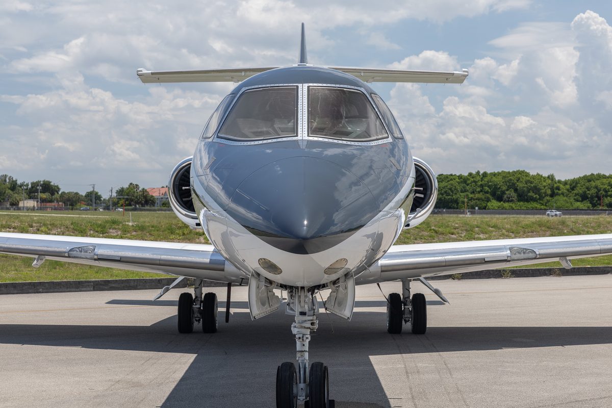 Head-on N432SM