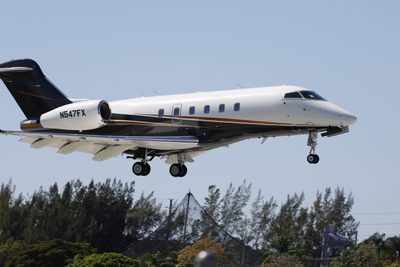Bombardier Challenger 350 N547FX