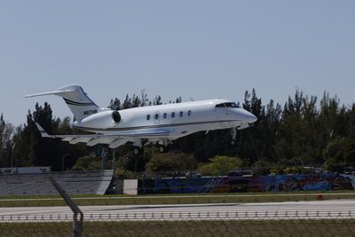 Bombardier Challenger 350 N917HR